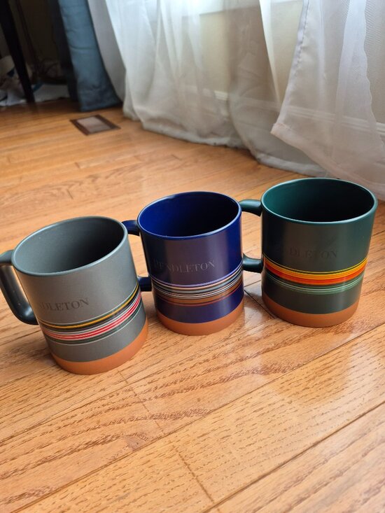 Pendleton Other - Pendleton National Parks collectible Mugs Stonewear Set Of 3 Blue, Grey & Green